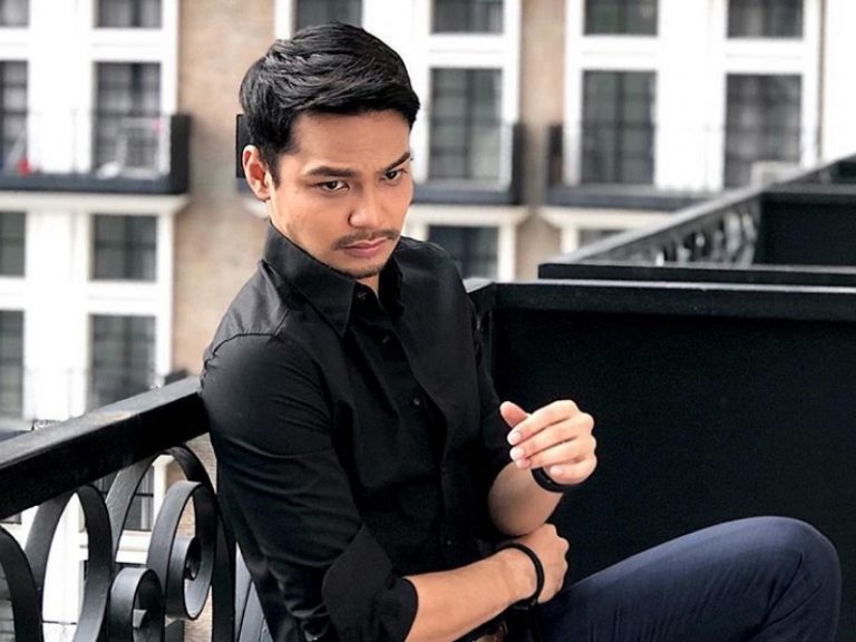 Warna Favorite Lelaki Yang Perempuan Kena Tahu. Barulah Senang Pikat!