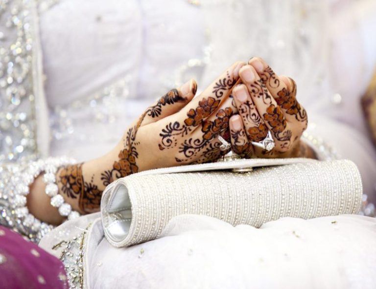 7 Move On Dari Bekas Cinta Lama, Jangan Dah Kahwin Pun Masih Teringatkan Ex