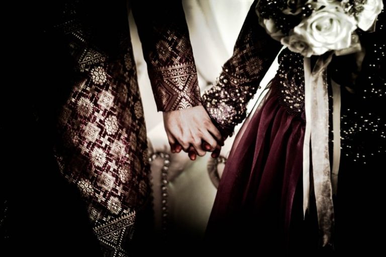 Biarpun Miskin Harta, 10 Hal Ini Suami Isteri Wajib Ada Untuk Cipta Keluarga Bahagia!