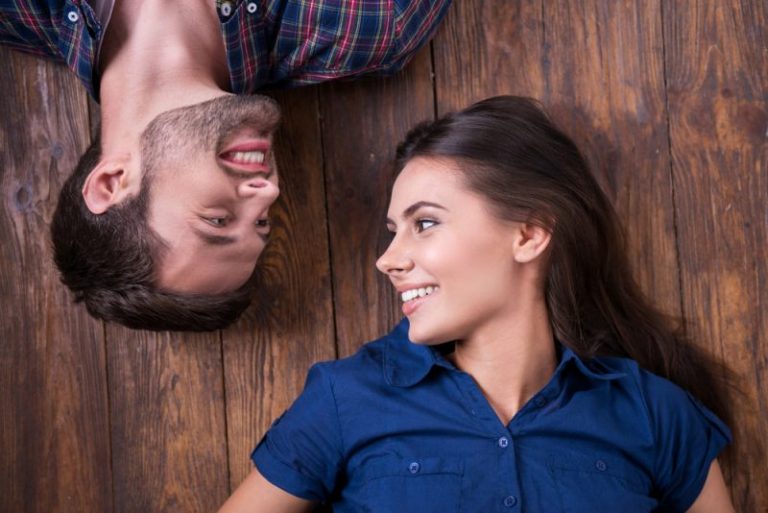 6 Alasan Mengapa Suami Suka Lihat Isteri Tanpa Mekap, No. 3 Tu Memang Win!