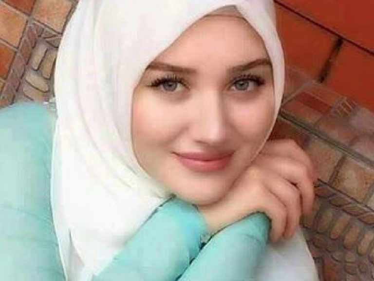 Wanita Terserlah Cantik Jika Boleh Menjaga Dirinya Dengan Baik & Mengikuti Ciri-Ciri Menurut Islam
