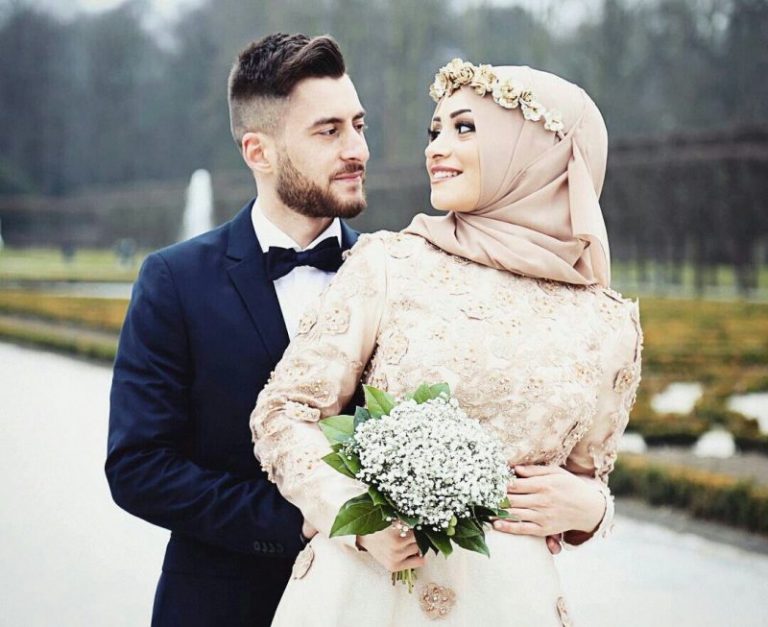 Ingin Nikmati Cinta Till Jannah, Ini 5 Amalan Nabi Yang Suami Isteri Wajib Ikuti!