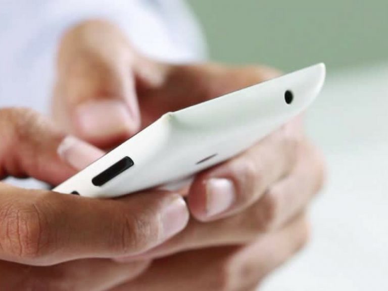 Bukan Niat Menyembunyikan Apa-Apa, Tapi Ini Tip Elak Isteri Check Whatsapp Selalu
