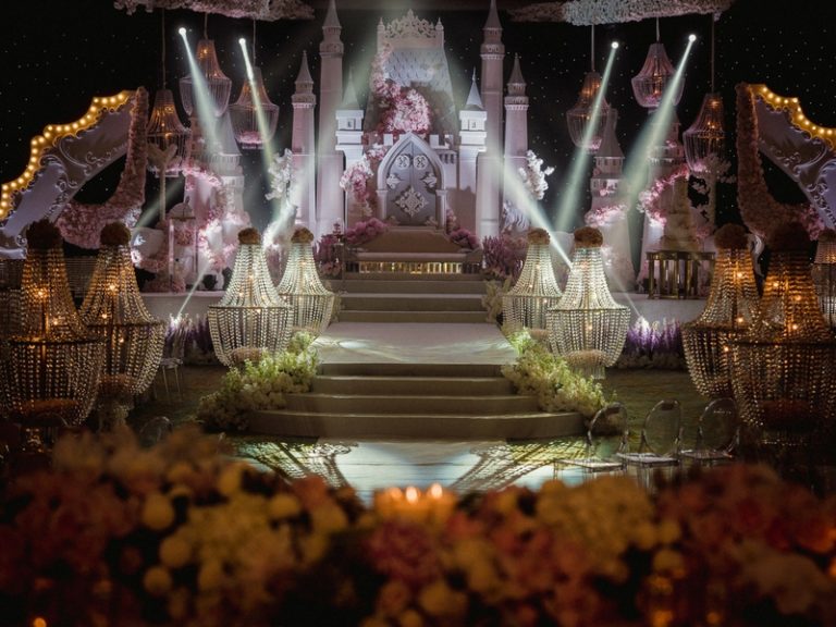 Pelamin Dan Dekorasi Untuk FATTZURA Fairytale Buat Ramai Tetamu Teruja