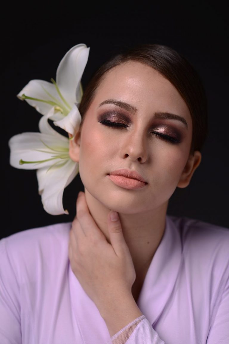 Inspirasi Solekan Buat Anda Kelihatan Lebih Muda