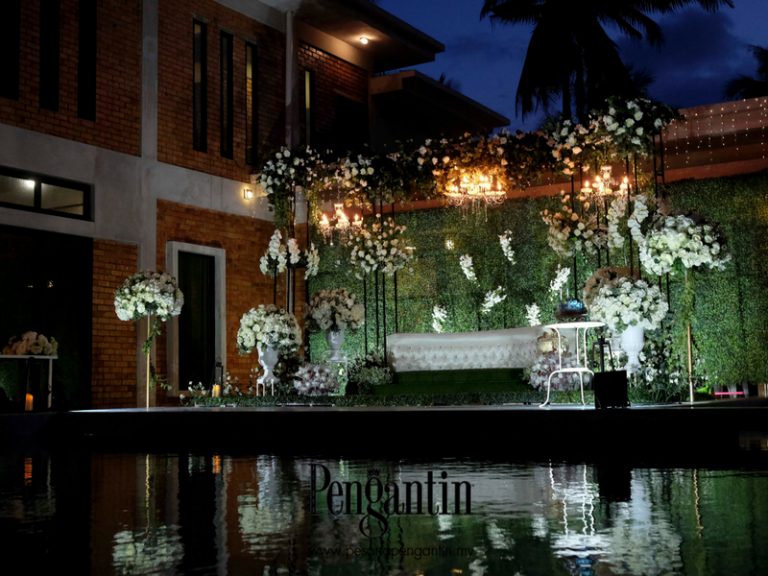 Cetus Kelainan Majlis Resepsi Dengan Tema Night Dinner Glam Beach