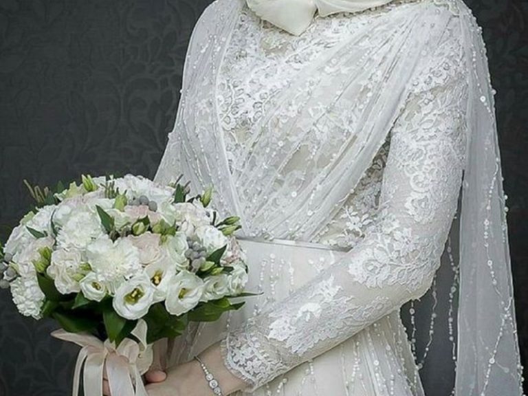 Tip Pilih Baju Kahwin Untuk Bakal Pengantin Bersaiz Ekstra Besar