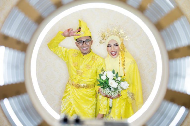 Jadi Suami Kena Hebat, Sebab Karenah Isteri Bukan Biasa-Biasa