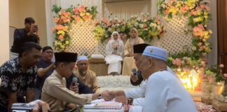 Remaja Lelaki Nikahkan Kakaknya