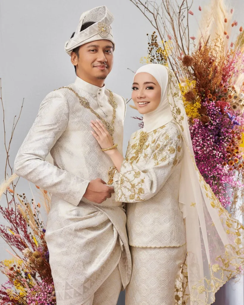 Songket Bukan Sekadar Busana Tradisi, Sentuhan Moden Serlah Gaya Pengantin 3 Songket Bukan Sekadar Busana Tradisi, Sentuhan Moden Serlah Gaya Pengantin