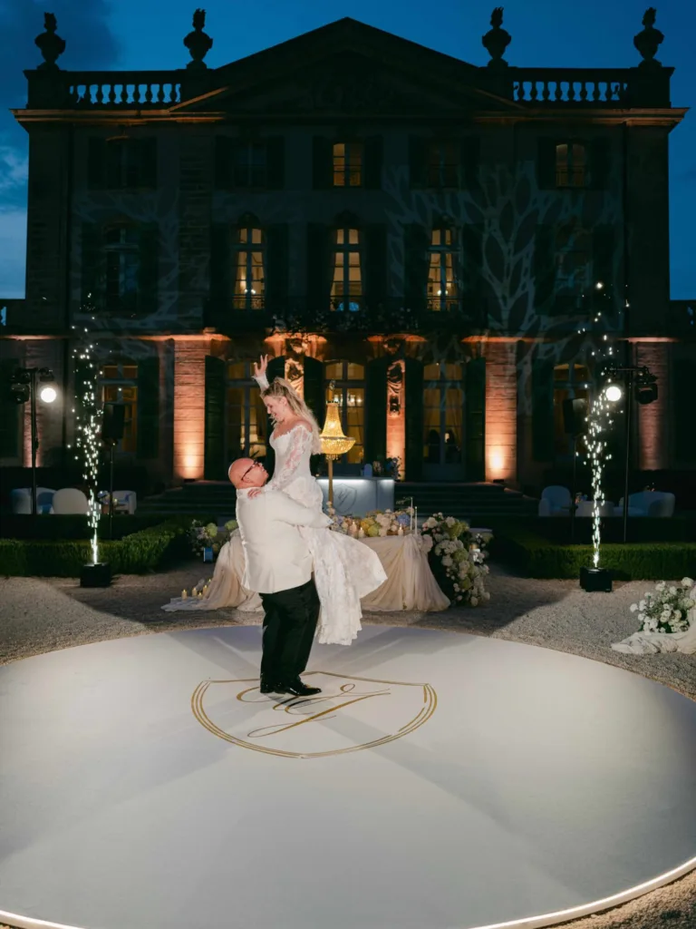 Bintang ‘Spider-Man’ Jacob Batalon Raikan Perkahwinan Romantis Di Provence, Isteri Anggun Dalam Persalinan Galia Lahav 2 Bintang ‘Spider-Man’ Jacob Batalon Raikan Perkahwinan Romantis Di Provence, Isteri Anggun Dalam Persalinan Galia Lahav